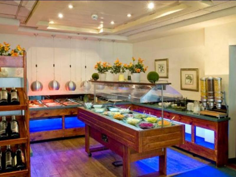 Hotel Deborah By Arcadia Chain